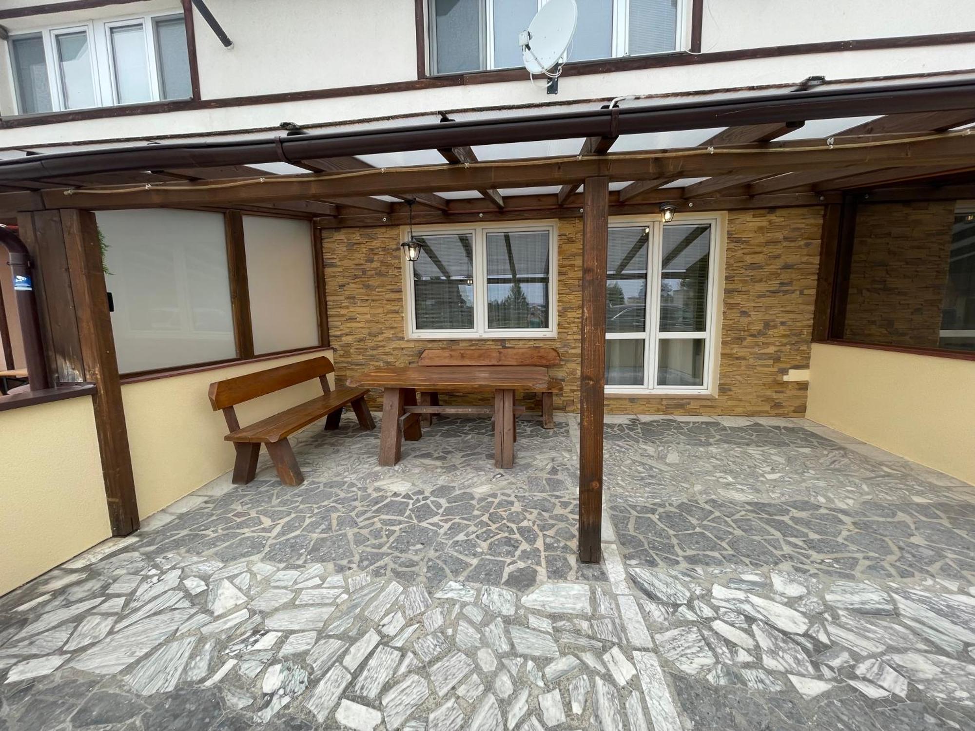 Apartman Illy Veľký Slavkov Esterno foto