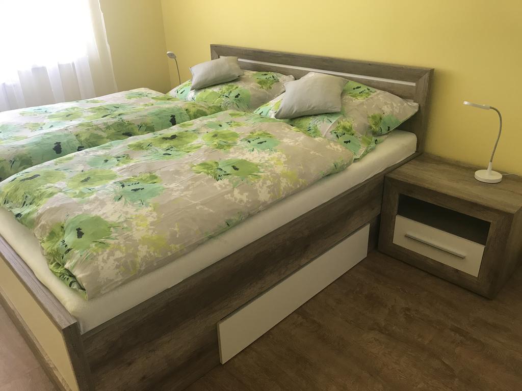 Apartman Illy Veľký Slavkov Esterno foto